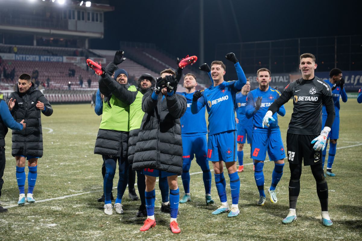 Mihai Stoica „a decolat” după victoria cu CFR Cluj » Refrenul scandat cu galeria: „Doar pentru tine am renunțat la tot!”