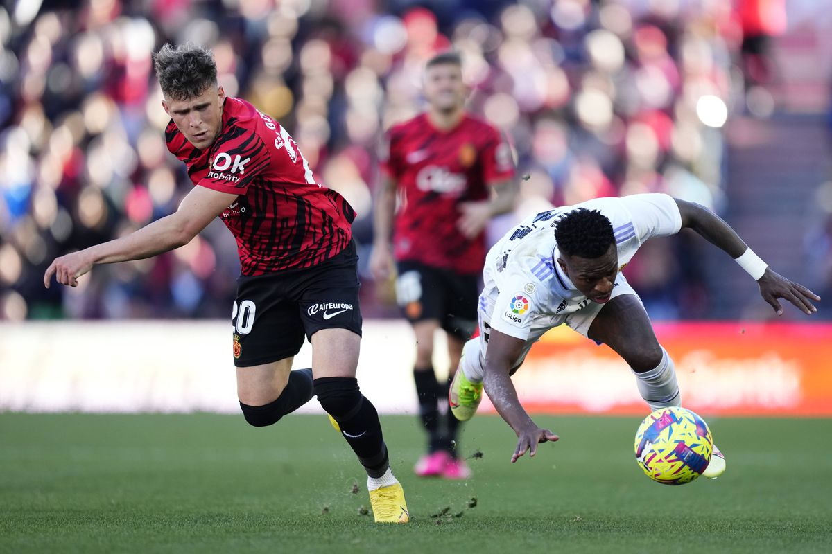 „Plângăciosule!” » Vinicius, inamicul numărul 1 al celor de la Mallorca: „Nu vei avea niciodată banii mei”