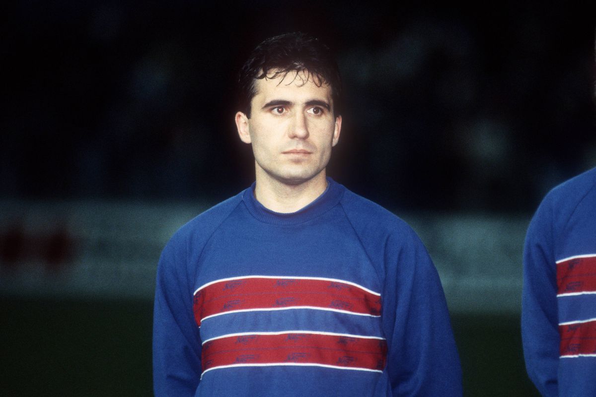 Gică Hagi putea ajunge în Premier League! De ce a refuzat de trei ori ofertele lui Everton: „Nu-i plăcea cum arătau terenurile”