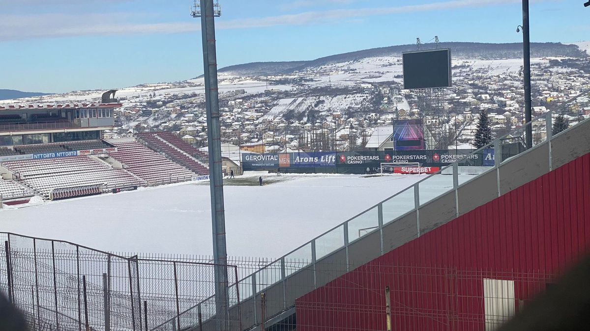 Gazon CFR Cluj 5 februarie