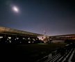 Startul derby-ului dintre CFR Cluj și FCSB a fost întârziat din cauza unor probleme la nocturna arenei din Gruia. După 12 minute de beznă, instalația a fost repornită.