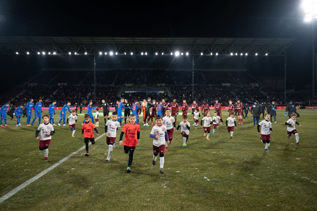 Dan Petrescu, reacție necaracteristică după eșecul cu FCSB: „Suntem vulnerabili?”