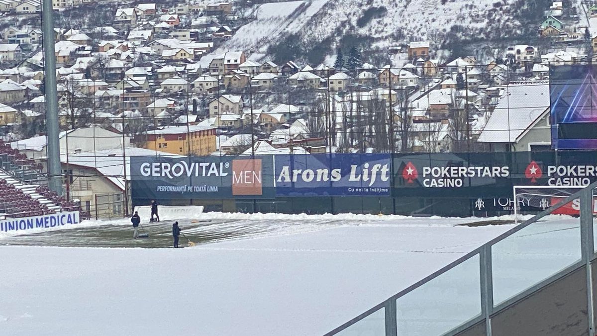 Gazon CFR Cluj 5 februarie