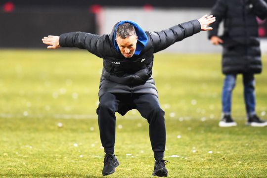 FCSB s-a impus cu 1-0 pe terenul campioanei CFR Cluj. Mihai Stoica și jucătorii au sărbătorit minute bune alături de galeria venită de la București.
