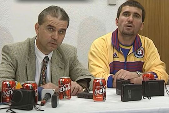A trecut aproape un sfert de veac de la celebra conferință în care „Regele” și fostul selecționer Anghel Iordănescu s-au răfuit cu jurnaliștii într-o conferință de neuitat