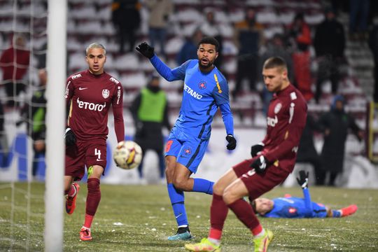 CFR Cluj s-a impus pe terenul lui CFR Cluj, scor 1-0, în derby-ul etapei cu numărul 24 din SuperLiga României. Marcatorul Malcom Edjouma și portarul Ștefan Târnovanu au fost cei mai buni de pe teren, cu nota 8 în Gazeta Sporturilor.