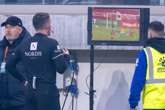 Fostul arbitru internațional Cristi Balaj, acum președintele celor de la CFR Cluj, a vorbit la GSP Live despre greșelile de arbitraj ale lui Istvan Kovacs din Sepsi - CSU Craiova 1-3.