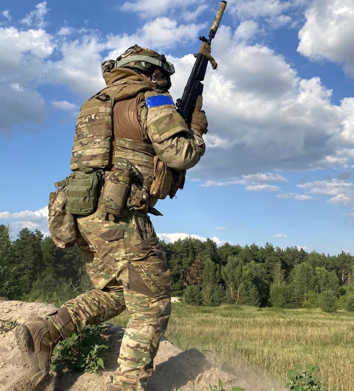 Momente teribile pentru jucătoarea din naționala de polo a României » Tatăl ei a murit pe front, în Ucraina: „Și-a apărat țara până la ultima suflare”