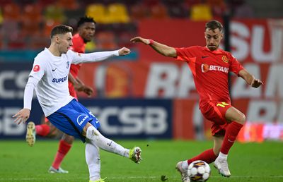 Louis Munteanu, ironic după FCSB - Farul: „Domnului de la VAR îi tremura calculatorul” + Atacantul e suspendat cu Dinamo