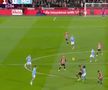 Gafă de amatori făcută de fundașii lui Manchester City » Au uitat regulamentul și i-au lăsat pe cei de la Brentford să marcheze