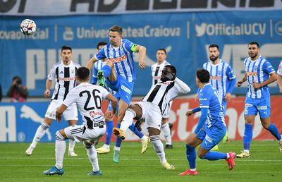 Fostul căpitan al Craiovei, reacție vehementă înaintea meciului cu U Cluj: „O delegare scandaloasă. Deranjăm pe cineva?”