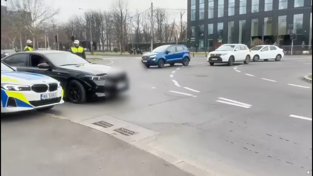 Poliția Capitalei, surpriză pentru Gică Hagi de ziua lui » „Regele” a fost urmărit și oprit în trafic