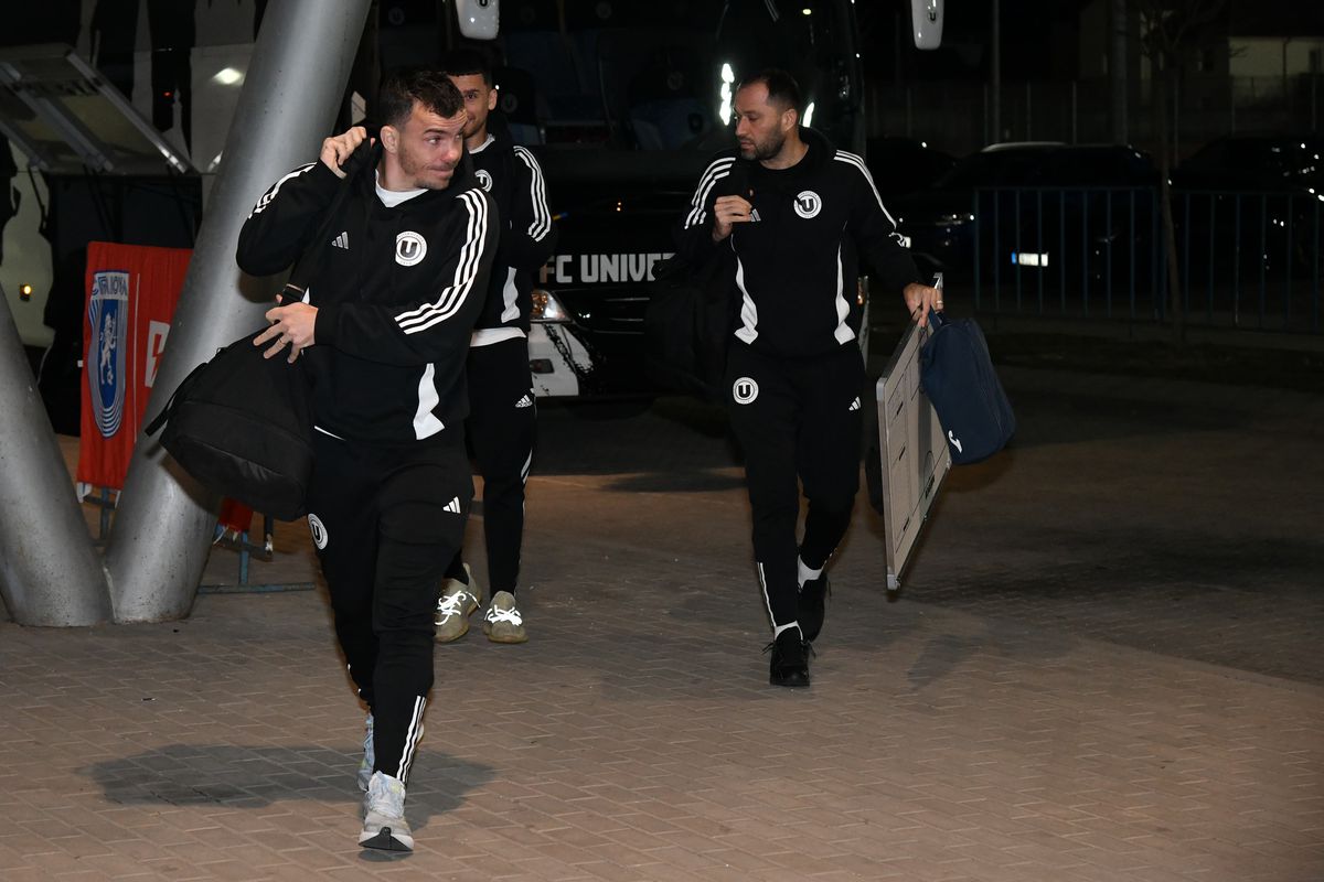 U Craiova - U Cluj, imagini surprinse îniante de meci