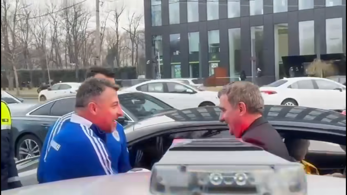 Poliția Capitalei, surpriză pentru Gică Hagi de ziua lui » „Regele” a fost urmărit și oprit în trafic