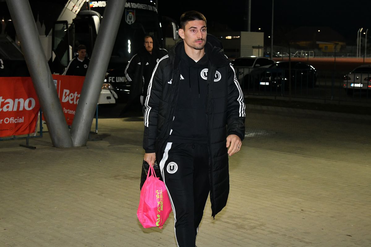 U Craiova - U Cluj, imagini surprinse îniante de meci