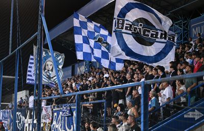 Acuzații-șoc! Jandarmeria din Constanța susține că ultrașii constănțenii au încercat să meargă peste fanii lui Dinamo!