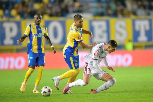 Rapid și Petrolul își dau întâlnire într-un nou episod al „Primvs Derby” // FOTO: GSP.ro
