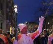 Cristi Chivu poartă flacăra olimpică prin Milano / FOTO: Captură X
