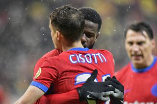 Atenție, vine „crocodilul” » FCSB câștigă cu FC Botoșani și se apropie la două puncte de play-off