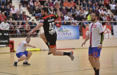 DINAMO - STEAUA 23-22 // Derby încins! „Dulăii” au câștigat dramatic meciul cu marii rivali