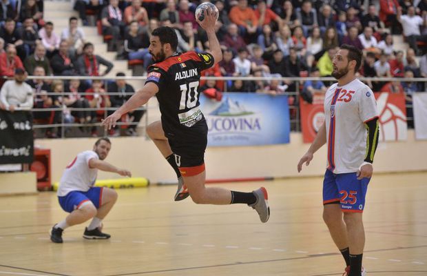 DINAMO - STEAUA 23-22 // Derby încins! „Dulăii” au câștigat dramatic meciul cu marii rivali