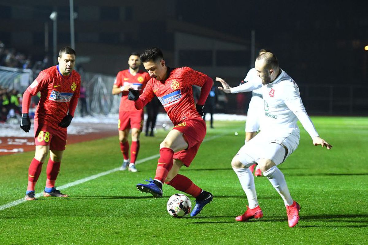 FCSB. Dennis Man, dur după calificare: „Dacă nu dăm 100% e greu”