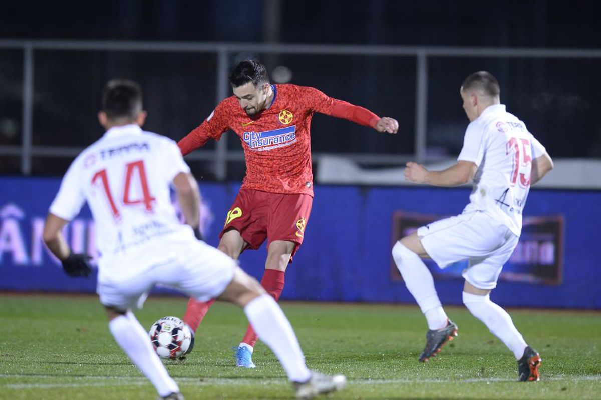 HERMANNSTADT - FCSB 1-2. Echipa lui Vintilă e în semifinalele Cupei României: fotbal de lemn și o fază de Champions League