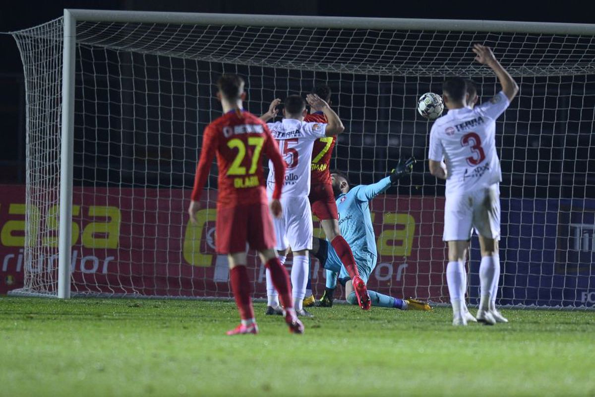 HERMANNSTADT - FCSB 1-2. Echipa lui Vintilă e în semifinalele Cupei României: fotbal de lemn și o fază de Champions League