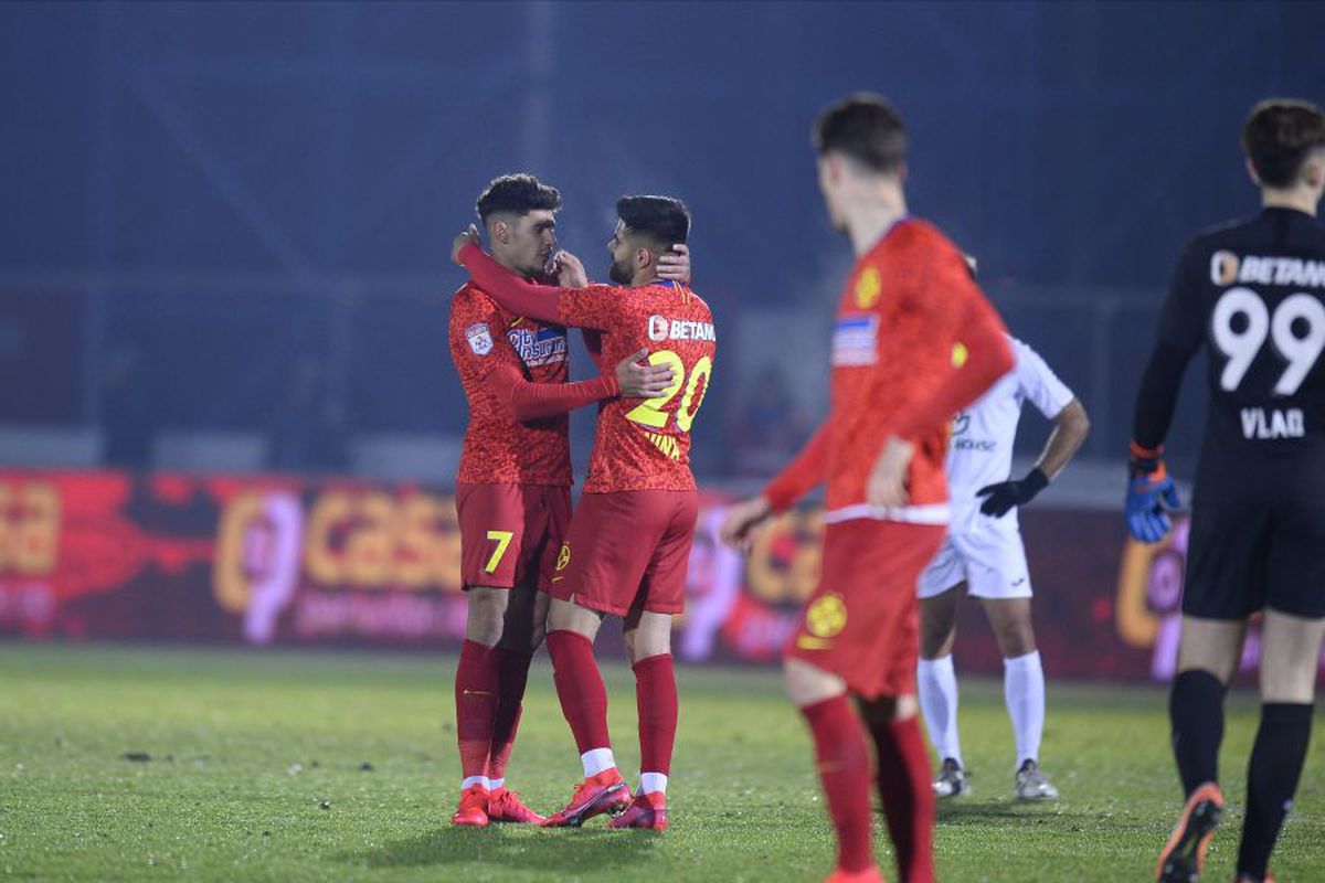 HERMANNSTADT - FCSB 1-2. Echipa lui Vintilă e în semifinalele Cupei României: fotbal de lemn și o fază de Champions League