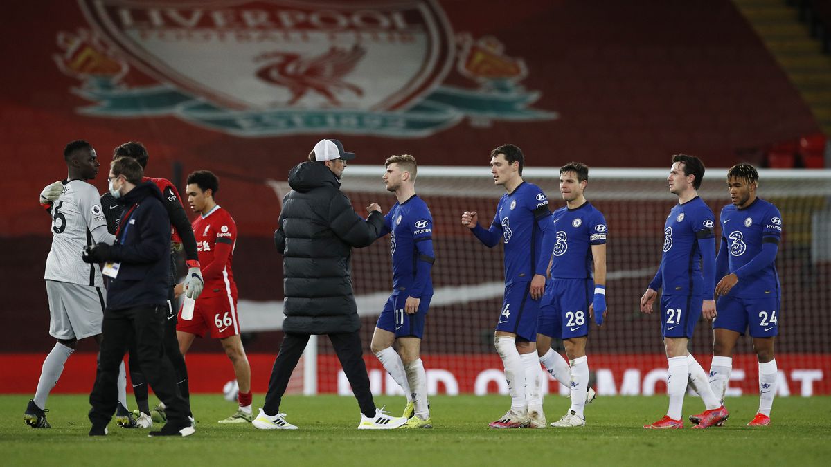 FOTO Liverpool nu se regăsește în Premier League! Bornă rușinoasă atinsă pentru prima dată în istorie după înfrângerea cu Chelsea
