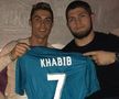 Khabib Nurmagomedov (32 de ani) și Cristiano Ronaldo (36 de ani)