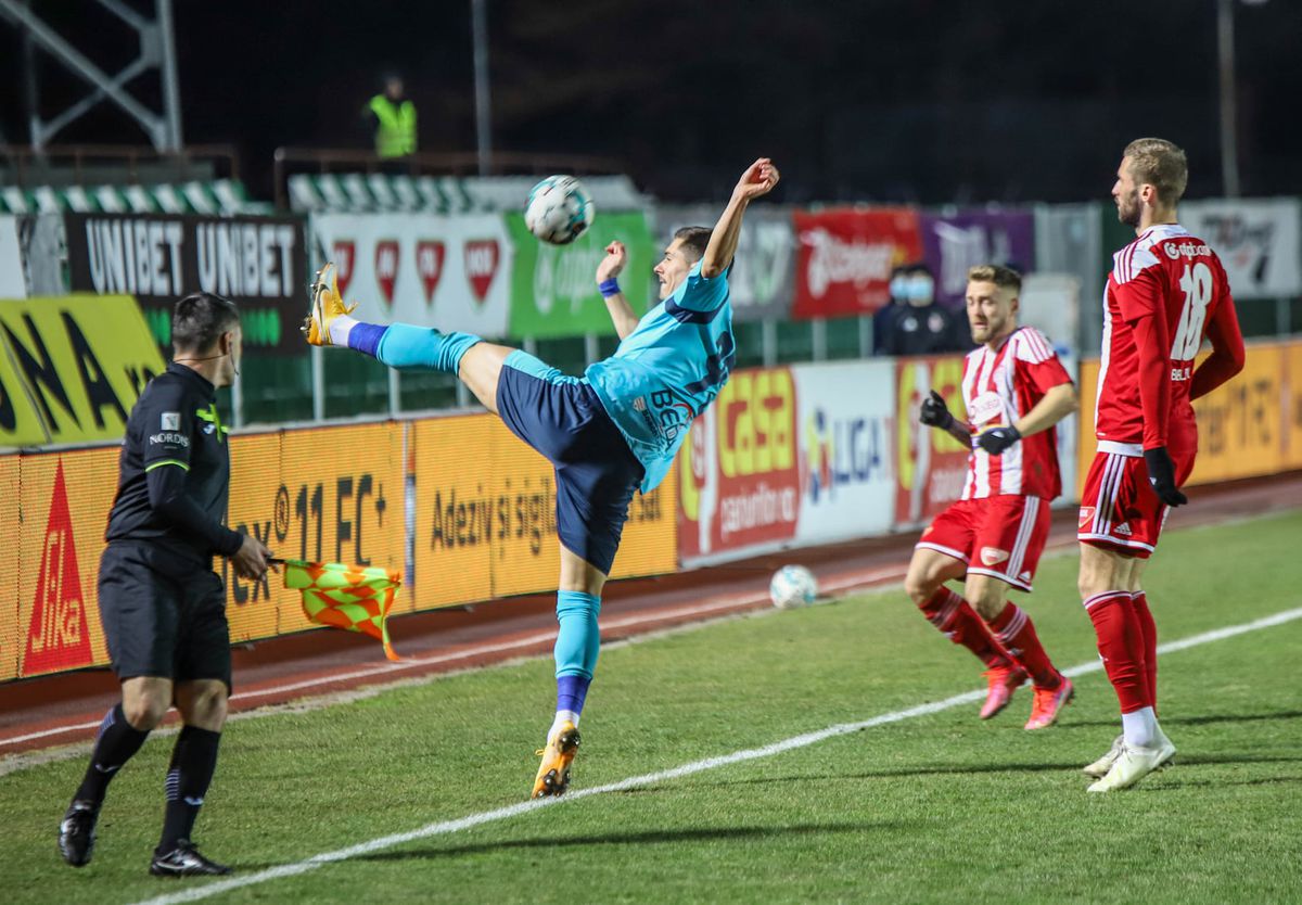 Leo Grozavu a luat foc: „N-am mai văzut așa ceva la Sepsi! Mi-e rușine!”