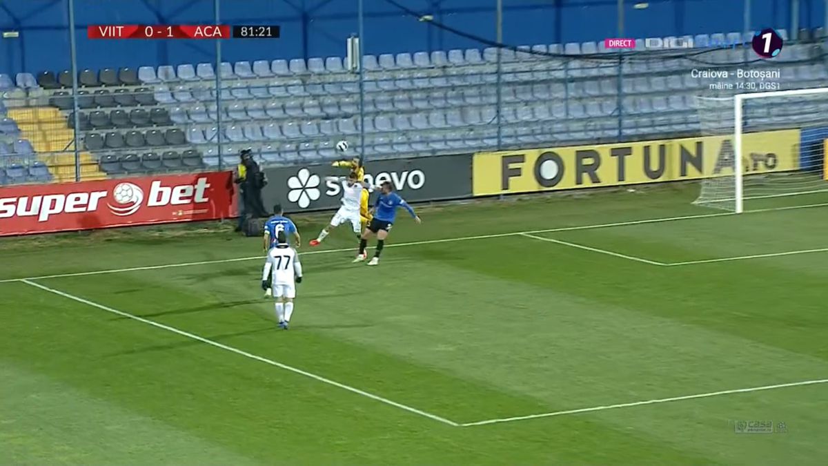 FOTO Hai cu VAR-ul! Ce (NU) a văzut arbitrul?! Încă o greșeală imensă, rezultat viciat!