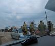 Refugiații ucraineni care fug de război trebuie să aștepte ore întregi pentru a trece granița cu Moldova