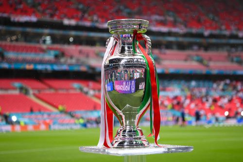 Daily Mail anunță că mai există o singură candidatură pentru organizarea Euro 2028 și că UEFA va anunța în scurt timp proiectul câștigător, cel depus de Marea Britanie și Irlanda. FOTO: Guliver/GettyImages