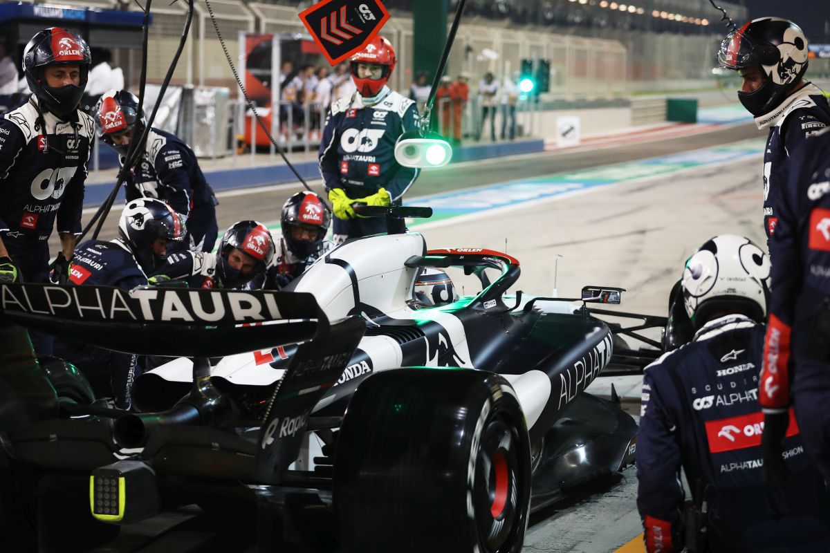 Verstappen începe 2023 așa cum a terminat anul trecut: cu victorie! Recital Red Bull în prima cursă de Formula 1 a anului + Coșmar Ferrari