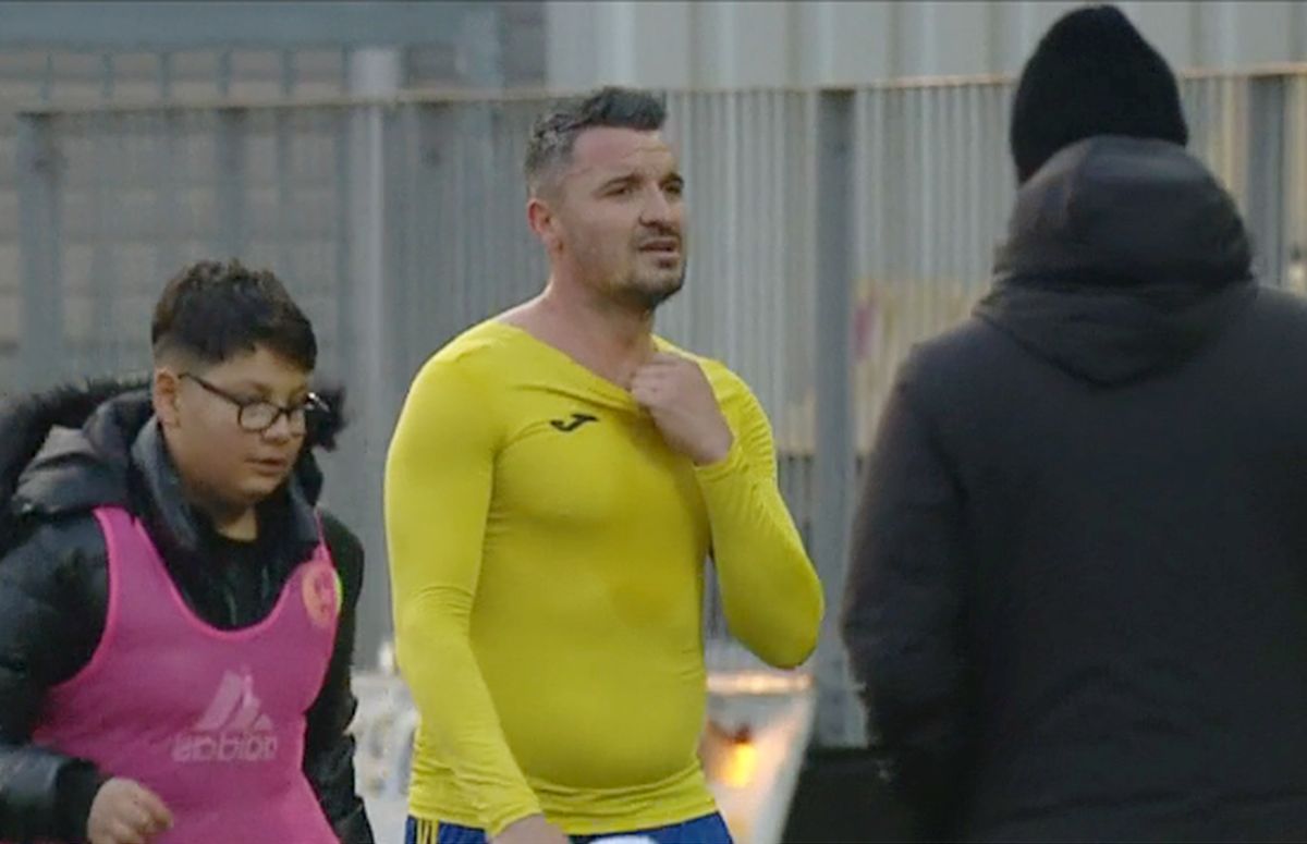 Budescu, un nou mesaj vulgar » Postare jignitoare după editorialul din Gazeta Sporturilor