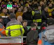 Fanii lui Manchester United n-au mai suportat umilința! Scene rar văzute la un meci de Premier League