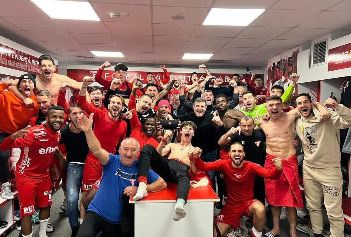 UTA - FCSB 3-1 » Greu fără Strizu :) A învins echipa cu antrenor la stadion: FCSB s-a prăbușit după schimbarea tactică ratată de la pauză