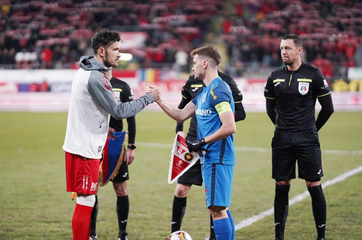 Jucătorii FCSB au găsit un „inamic” comun pentru eșecul cu UTA » Analiștii TV, inclusiv Lăcătuș, i-au contrazis din studio