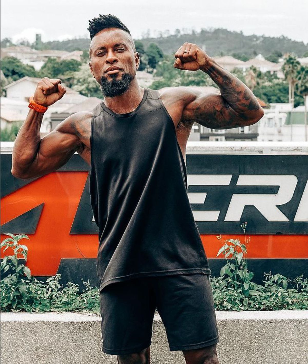 Fostul internațional brazilian, de nerecunoscut: „Corpul meu este o mașinărie”