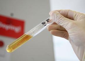A dovedit că suplimentul era contaminat și a scăpat de suspendare! Anunț oficial: „Deprimant, ca în «Ziua Cârtiței»! Sunt foarte nervos”