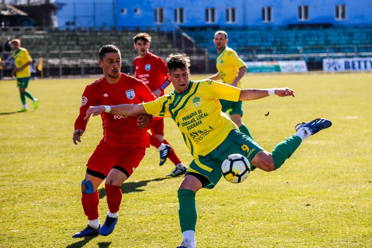 O echipă de tradiție a fotbalului românesc poate dispărea și din Liga a III-a! Avea șanse reale de promovare