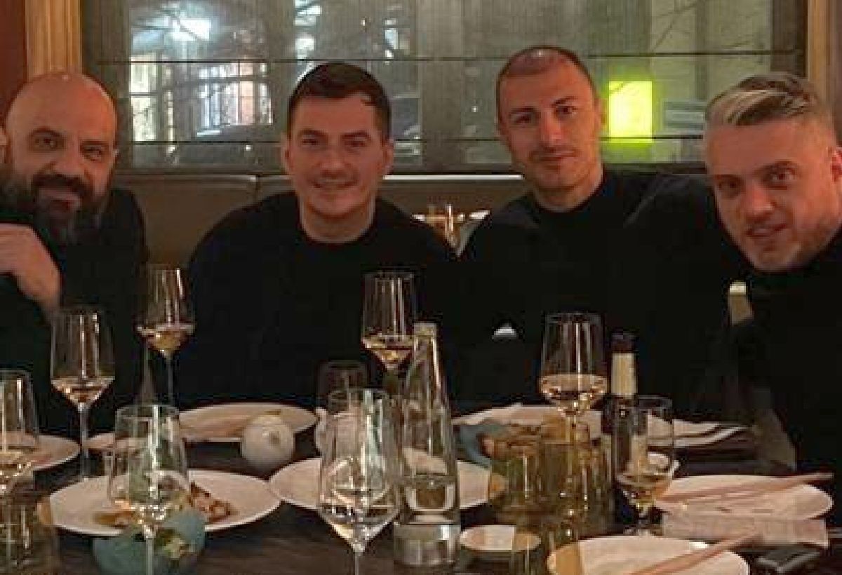 Ștefan Radu on tour » Așa arată legenda lui Lazio, la aproape un an de la retragere: surprins într-un restaurant de lux din Germania