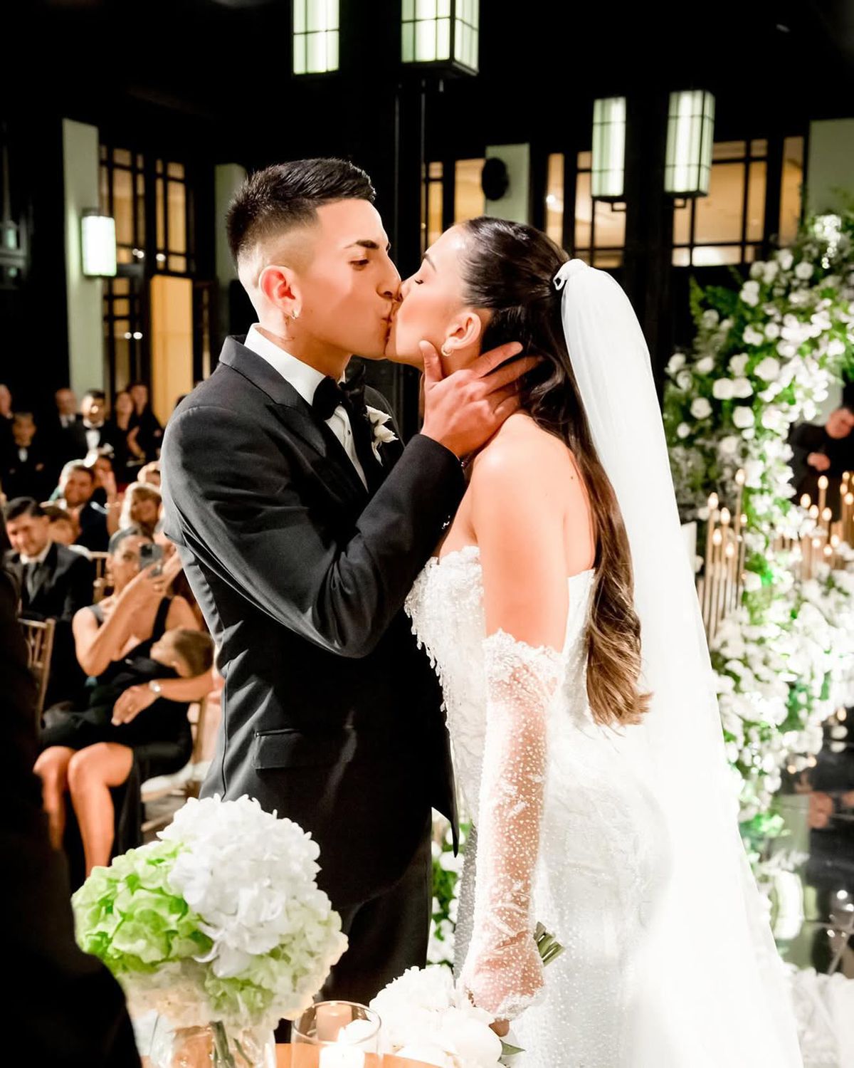 Campionul mondial care vine la București, cercetat pentru viol în grup și că a fugit după ce a călcat un bărbat cu mașina!