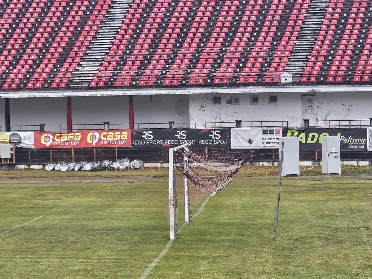 Funcționează! Clubul din Liga 2 a efectuat primul antrenament în nocturnă, urmează marele moment