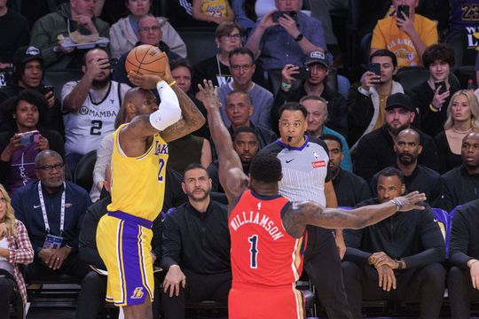LeBron James și aruncarea care l-a dus la peste 50.000 de puncte marcate în NBA/Foto: Imago Images
