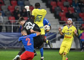 Coșmar pentru jucătorul din Superliga: marți a revenit după 5 luni de absență, miercuri s-a accidentat din nou