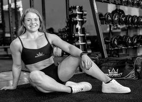 Caz șocant în lumea culturismului! O sportivă în vârstă de 20 de ani a decedat din cauza deshidratării: „Lua pastile extrem de periculoase”