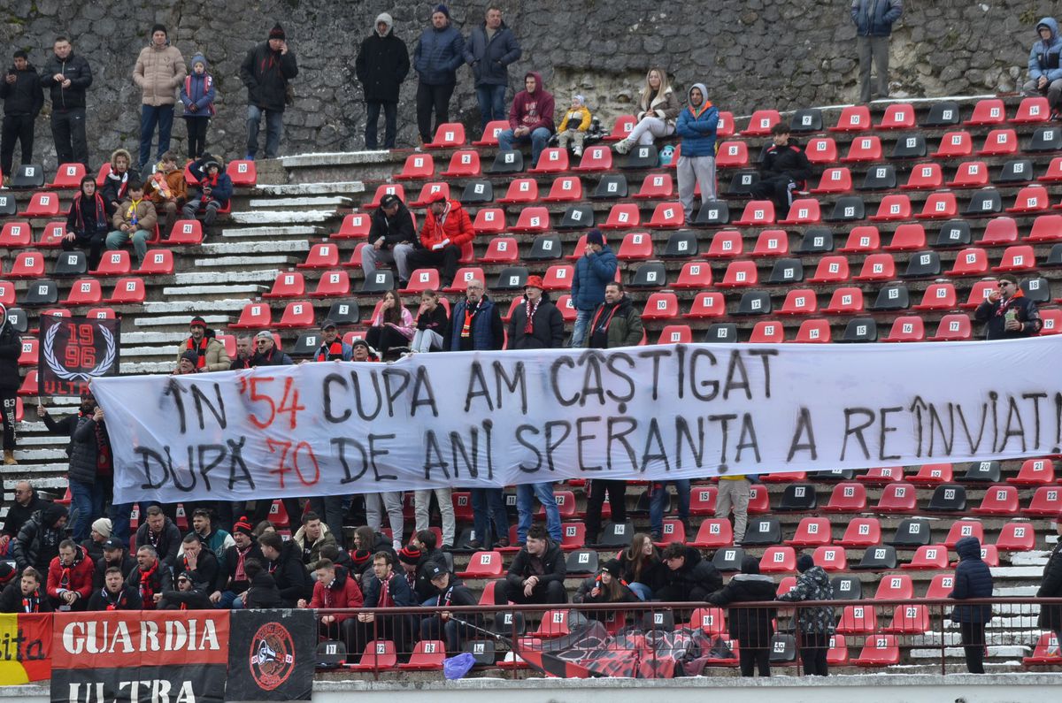 Funcționează! Clubul din Liga 2 a efectuat primul antrenament în nocturnă, urmează marele moment